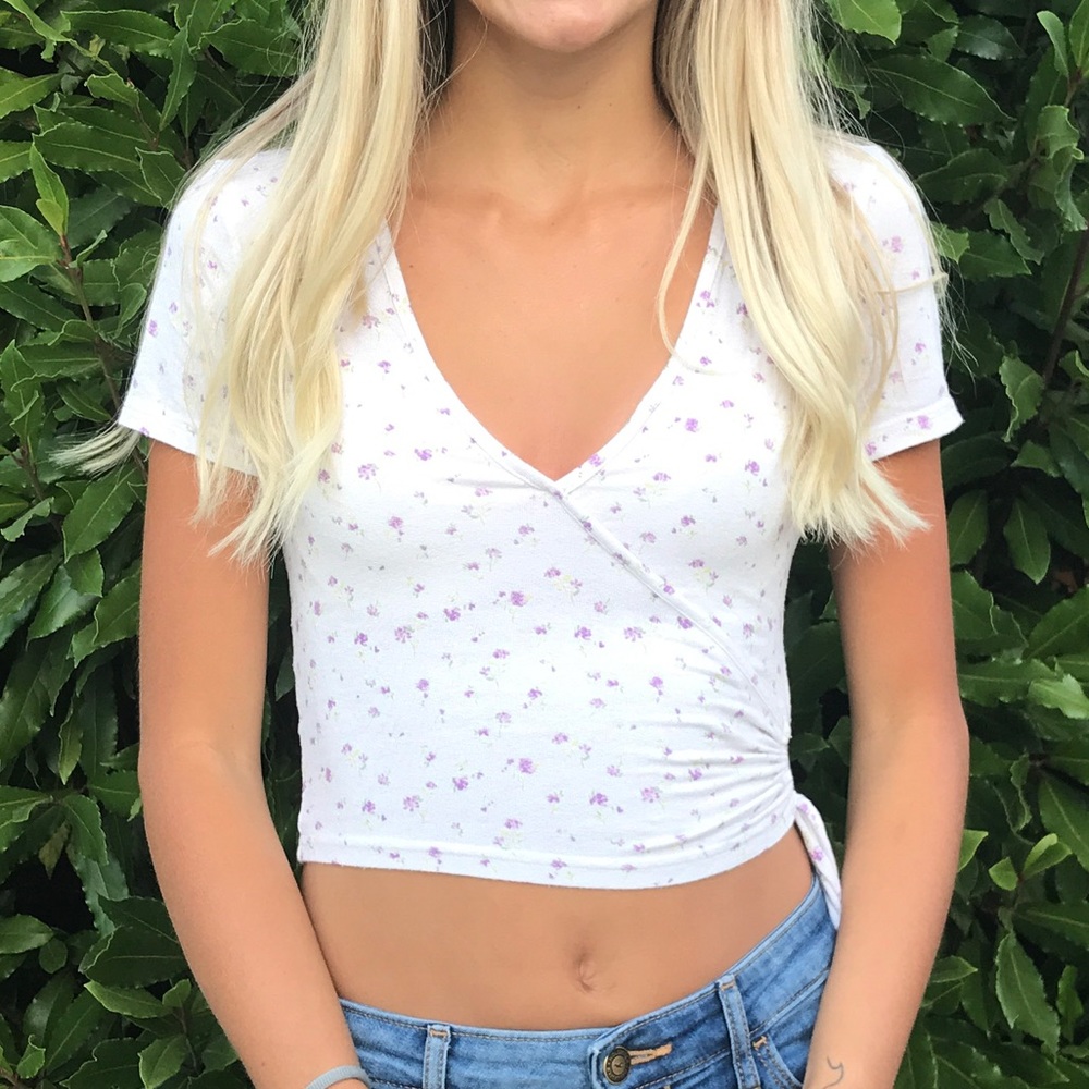 pacsun floral top 💘